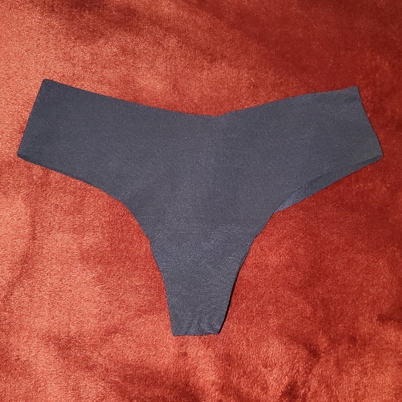 NWT Victoria's Secret No Show Thong Raw Edge XS - Picture 3 of 9